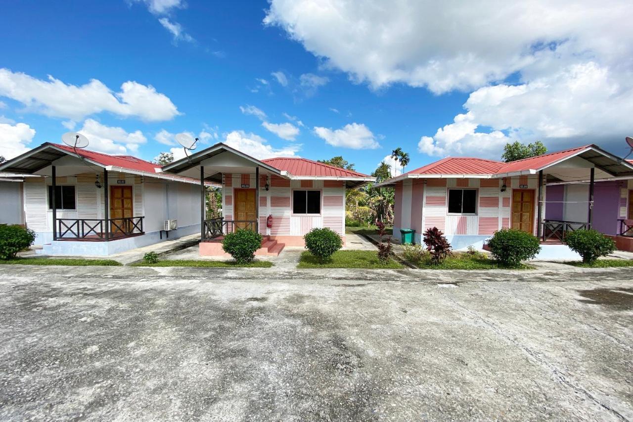 Oyo 90284 Kampung Stay Kilimu Ranau Εξωτερικό φωτογραφία
