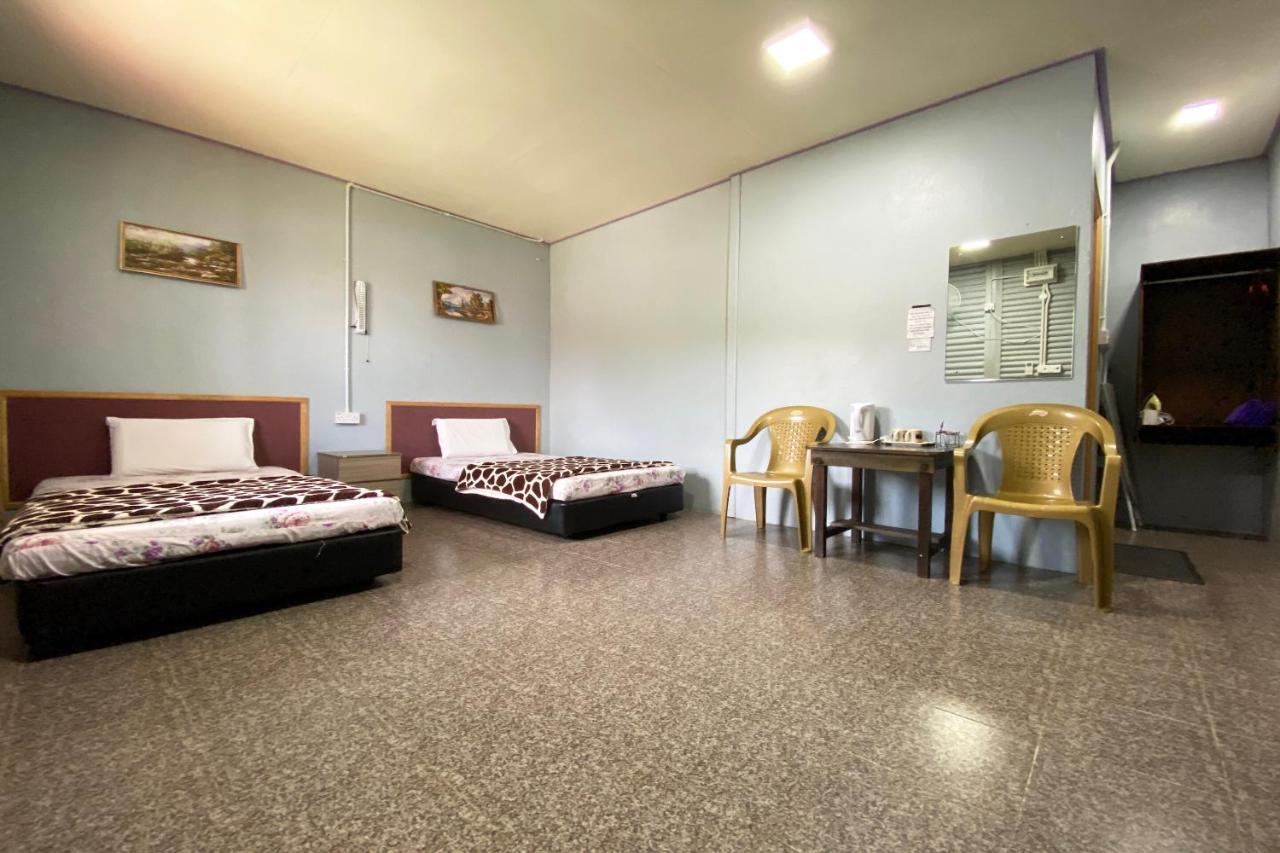 Oyo 90284 Kampung Stay Kilimu Ranau Εξωτερικό φωτογραφία