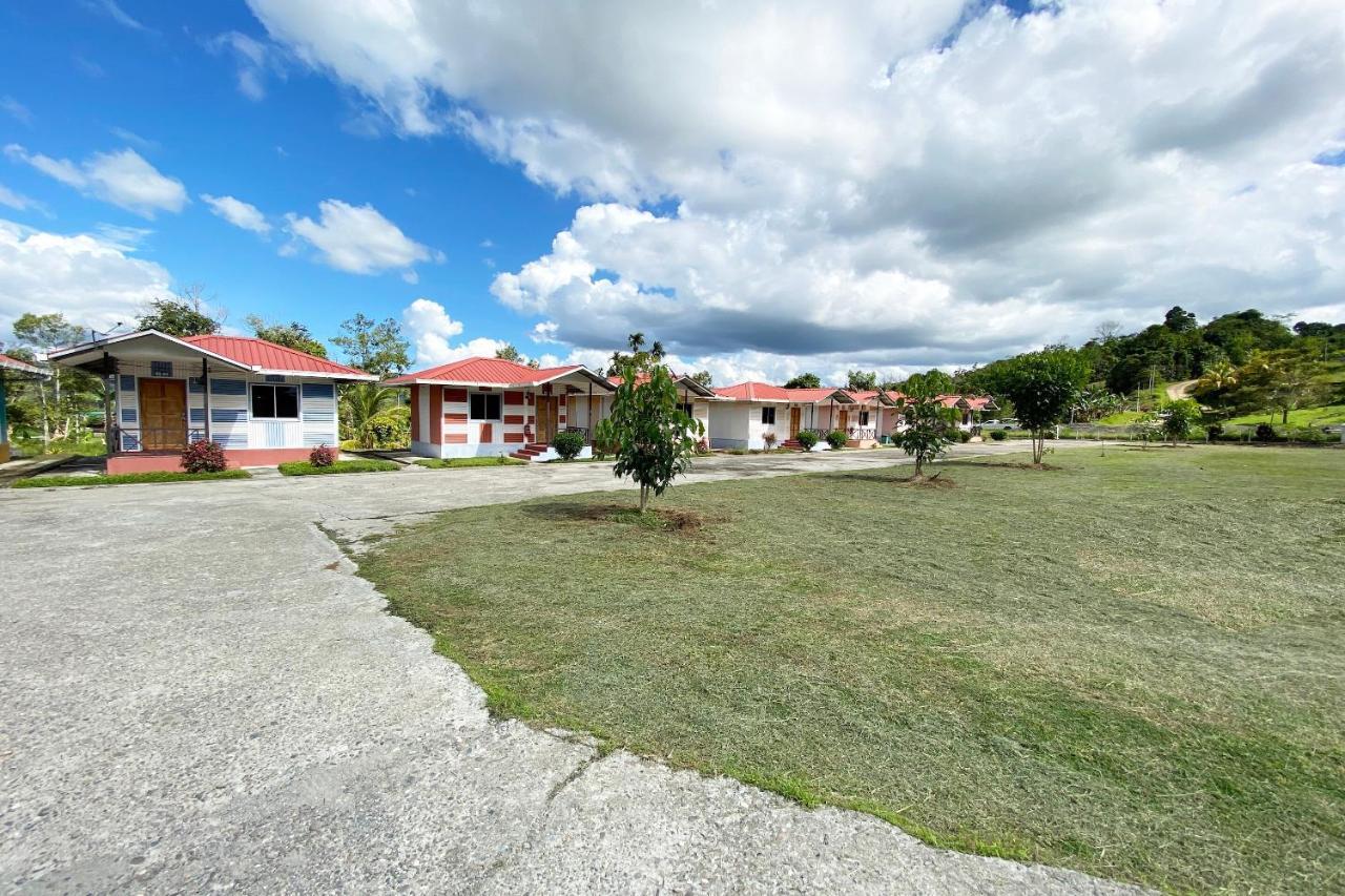 Oyo 90284 Kampung Stay Kilimu Ranau Εξωτερικό φωτογραφία