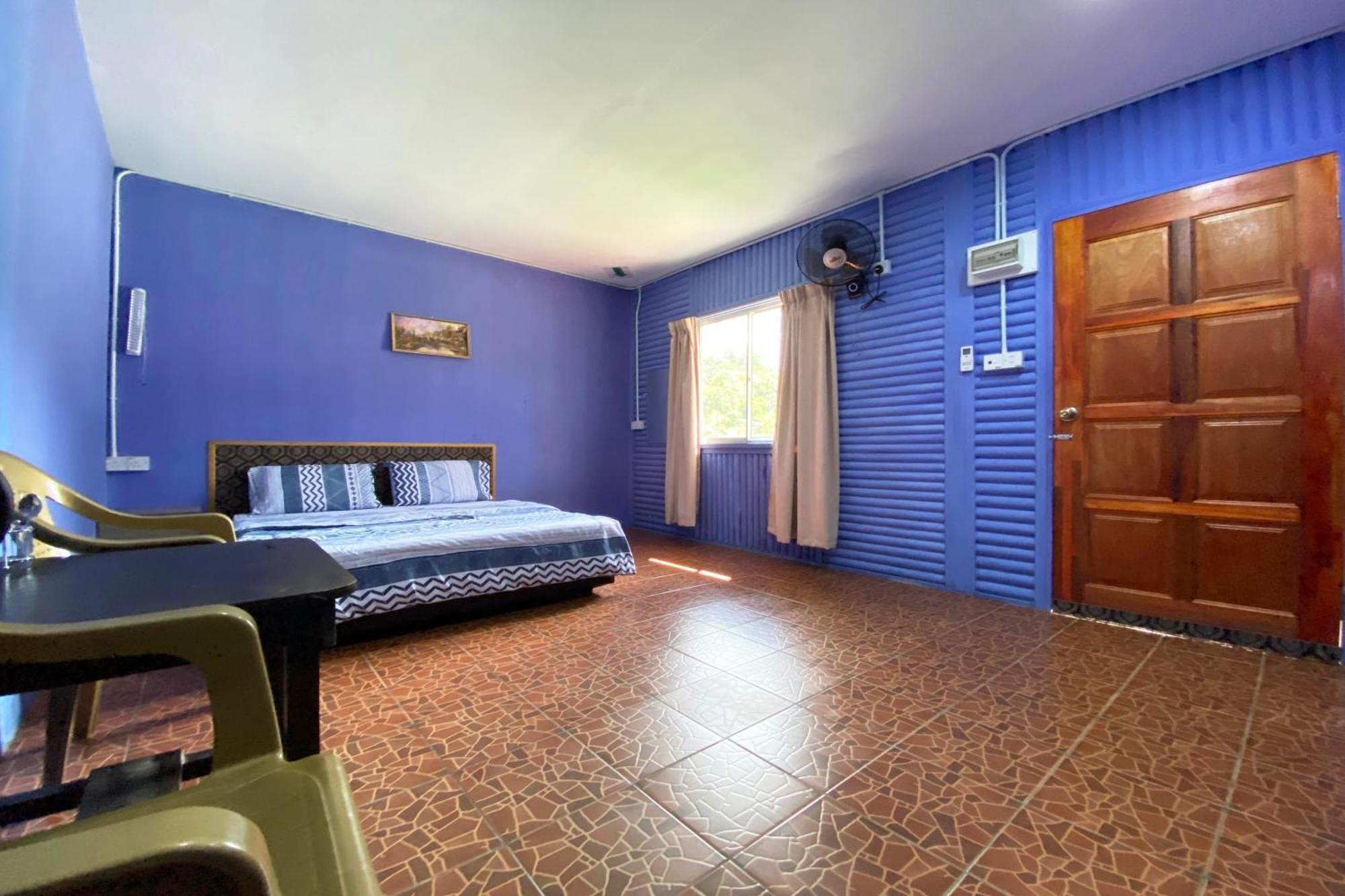 Oyo 90284 Kampung Stay Kilimu Ranau Εξωτερικό φωτογραφία